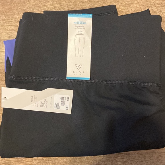 NWT Livi Active 7/8 wicking leggings 18/20 - Picture 3 of 3